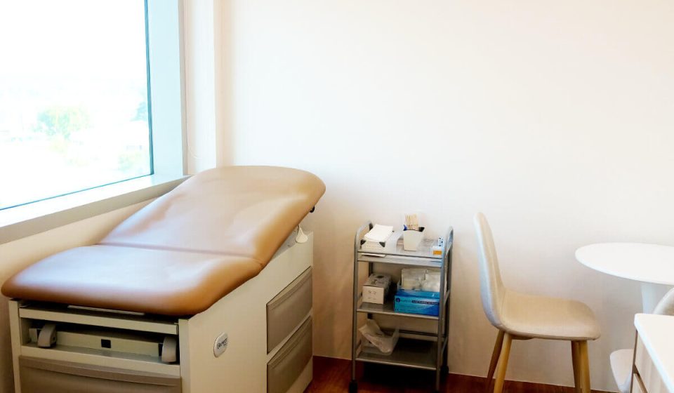 DrSim-clinic-photo2