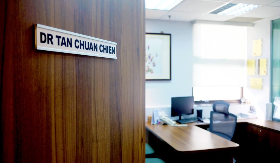 DrTan-clinic-3